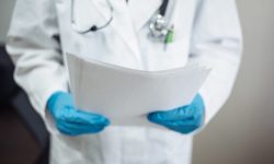 Региональные омбудсмены не сошлись во мнениях о раскрытии данных о работе больниц
