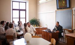Юристы оценили шансы оспорить закон об обязательных отработках выпускников медвузов