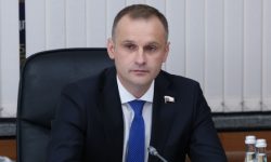 Сергей Леонов включил «гильотину» для медицинских документов в планы нового комитета