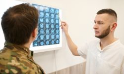 Минздрав выпустил рекомендации по работе врачей с участниками СВО
