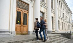 Россияне назвали медицинское образование самым востребованным