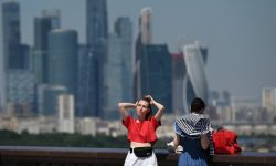 В России предложили сократить рабочий день из-за аномальной жары