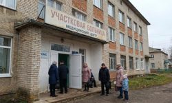 Михаила Мишустина попросили упростить частным клиникам доступ в систему ОМС