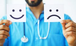 Минздрав оценил удовлетворенность населения медицинской помощью в 55%